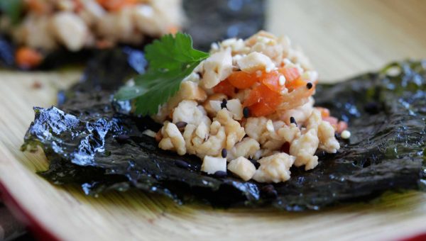 Annie Chun's Ground Chicken, Cashew, and Seaweed Snack Wrap