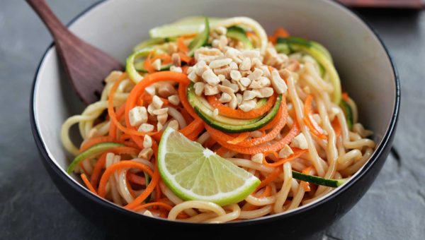 Annie Chun's Zucchini Carrot Pad Thai Noodle Bowl