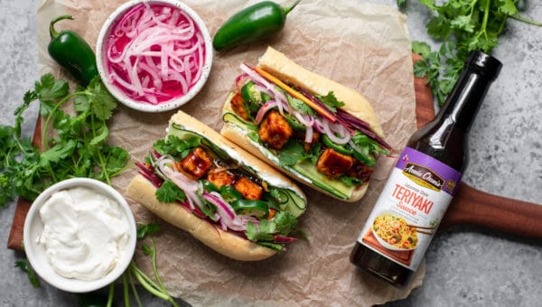 Teriyaki Tofu Bánh Mì